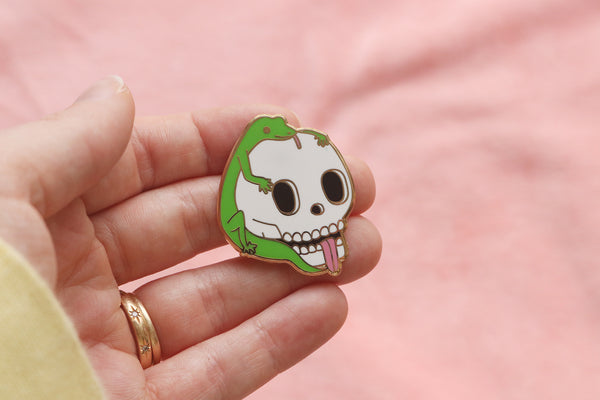Skull and Lizard Hard Enamel Pin