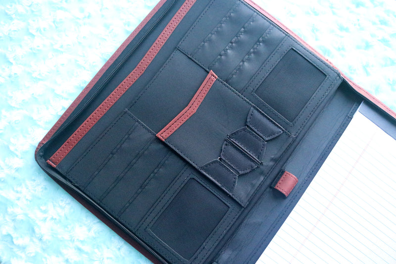 Adventuring D20 Dice Buddy Zippered Padfolio